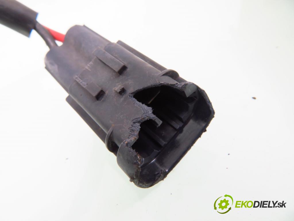 CITROEN C4 I (LC_) HB 2004 80,00 1.6 HDi 109 - 9HZ (DV6TED4) 1560,00 Ventilátor chladič vody FC1049874716T