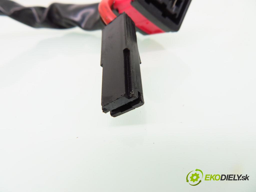 CITROEN XSARA PICASSO (N68) MINIVAN 2001 85,00 1.8 16V - 6FZ (EW7J4) 1749,00 spinačka N0501539  (Spínacie skrinky a kľúče)