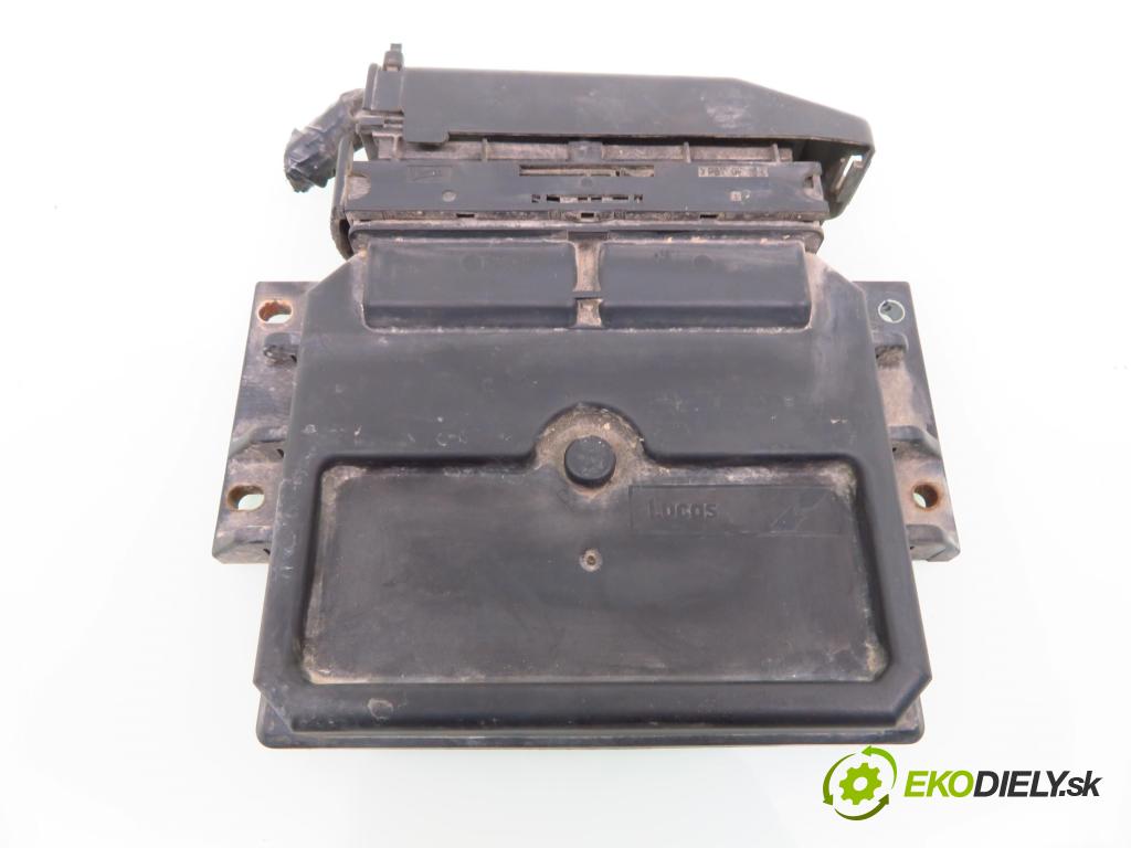 RENAULT MEGANE I (BA0/1_) HB 1999 47,00 1.9 D Eco (B/SA0U, BA0A) - F8Q 620 1870,00 Riadiaca jednotka Motor R04010029C ; 7700114873 ; HOM7700105954