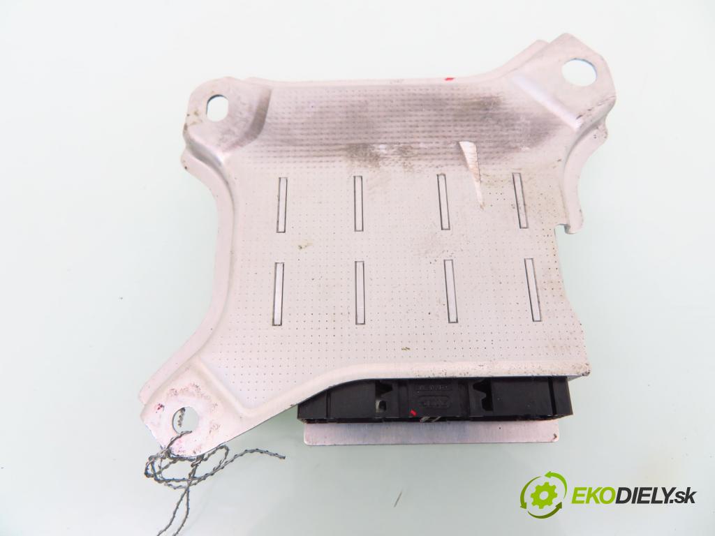 TOYOTA AYGO (_B1_) HB 2005 40,00 1.4 HDi (WNB10_) - 2WZ-TV 1398,00 MODUL air BAG 891700H050 ; 212388110