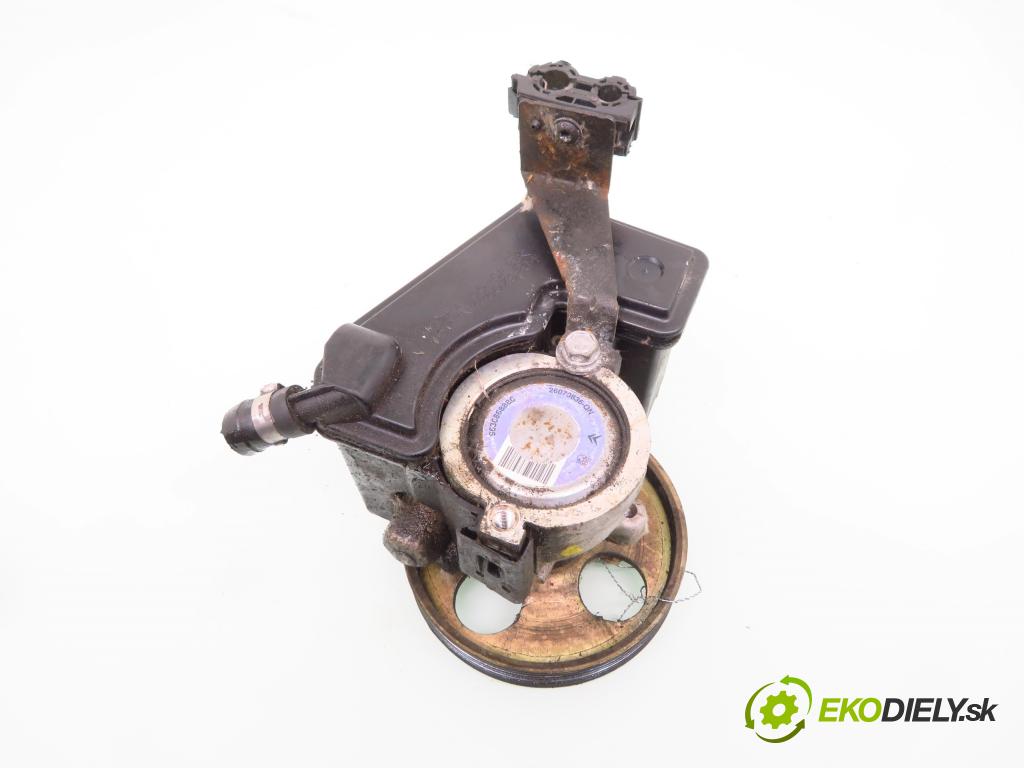 PEUGEOT 206 liftback (2A/C) LIFTBACK 2003 440,00 1.1 i - HFX (TU1JP) 1124,00 Pumpa servočerpadlo 9636868880 ; 26079836QN (Servočerpadlá, pumpy riadenia)