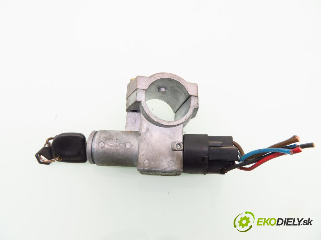 FSO POLONEZ III HB 2000 57,00 1.6 i - 147CK46 1598,00 spinačka  (Spínacie skrinky a kľúče)