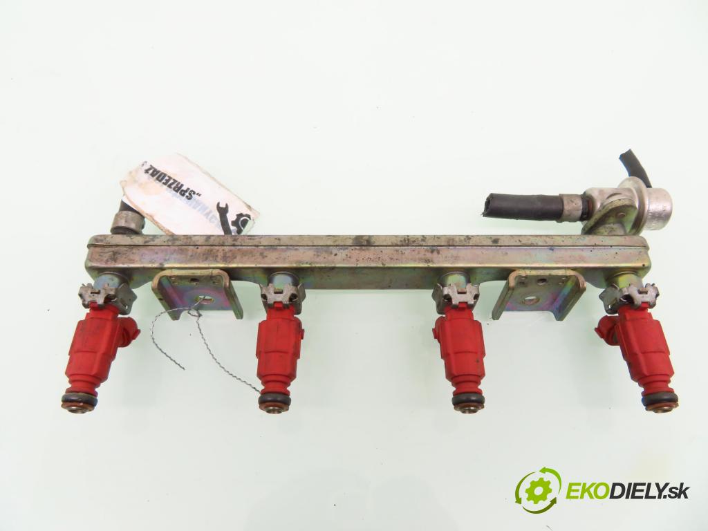 NISSAN ALMERA II (N16) SEDAN 2002 84,00 1.8 - QG18DE 1769,00 Lišta vstrekovacia 0280155940 ; 166009F600 ; 0280160640 (Vstrekovacie lišty)