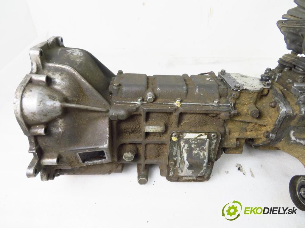 MITSUBISHI PAJERO II (V3_W, V2_W, V4_W) TERENOWY 1996 73,00 2.5 TD 99 - 4D56 TD 2477,00 Prevodovka MANUALNA ME580807