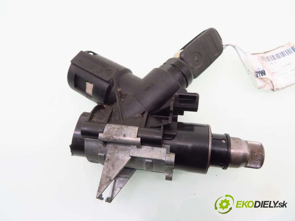 MERCEDES-BENZ KLASA A (W168) HB 1999 66,00 1.7 CDI 90 1689,00 spinačka  (Spínacie skrinky a kľúče)