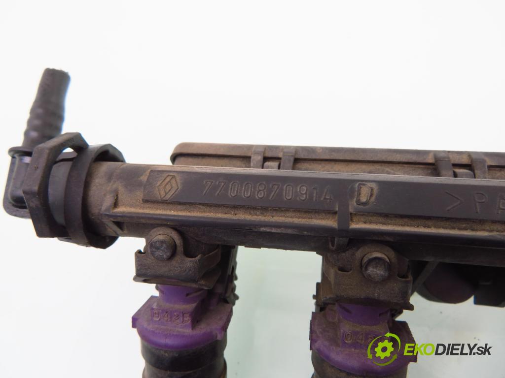 RENAULT CLIO II (BB_, CB_) HB 2001 43,00 1.2 8V 58 1149,00 Lišta vstrekovacia 873774 ; 7700870914D (Vstrekovacie lišty)