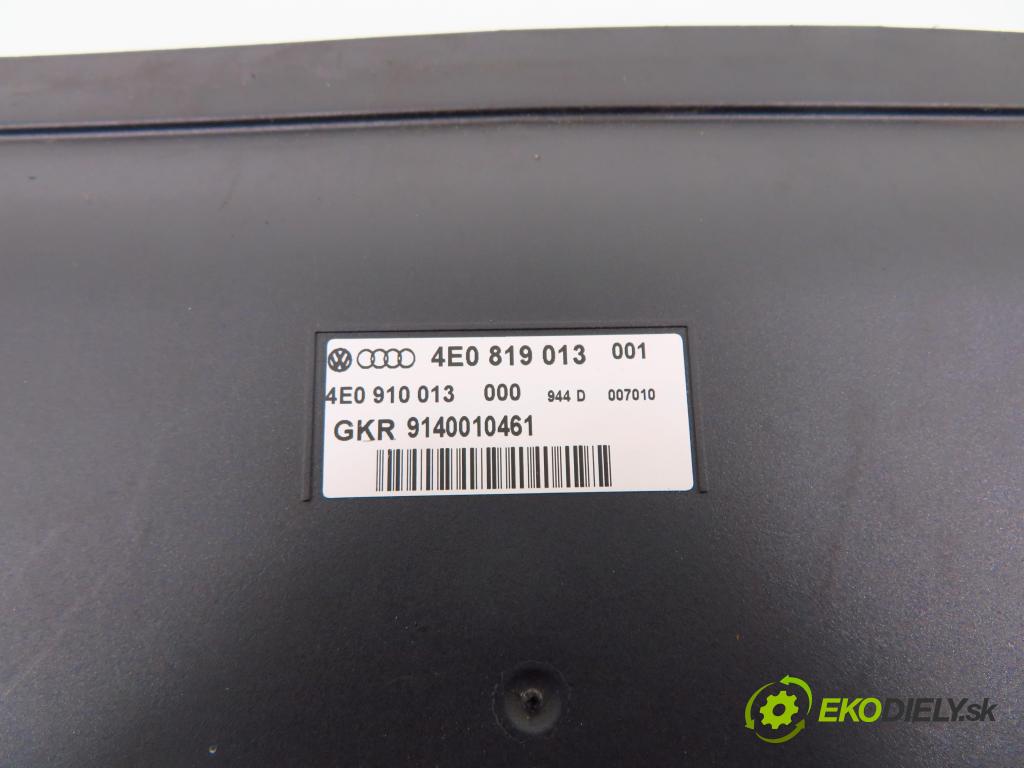 AUDI A8 D3 (4E2, 4E8) SEDAN 2003 202,00 4.0 TDI quattro - ASE 3936,00 topné těleso radiátor topení elektrická 4E0819013 ; 4E0910013 (Radiátory topení)