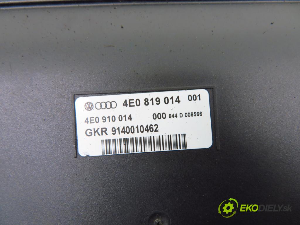 AUDI A8 D3 (4E2, 4E8) SEDAN 2003 202,00 4.0 TDI quattro - ASE 3936,00 topné těleso radiátor topení elektrická 4E0819014 (Radiátory topení)