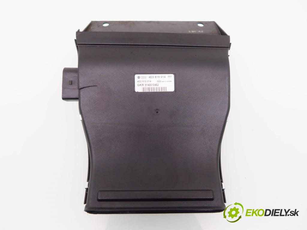 AUDI A8 D3 (4E2, 4E8) SEDAN 2003 202,00 4.0 TDI quattro - ASE 3936,00 topné těleso radiátor topení elektrická 4E0819014 (Radiátory topení)