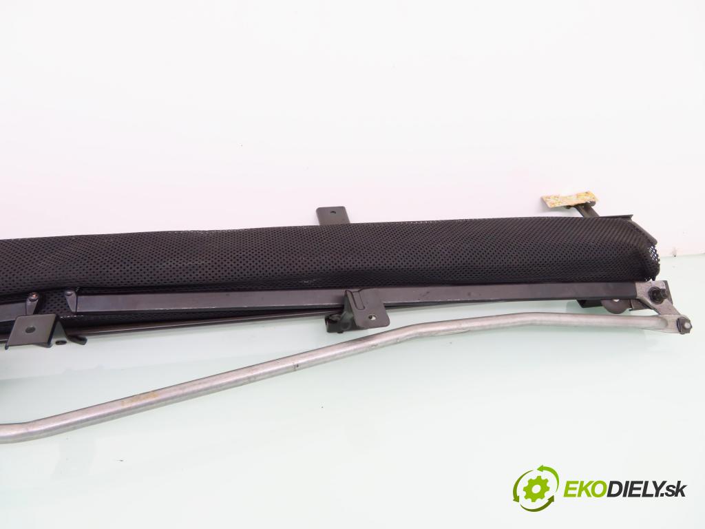 AUDI A8 D3 (4E2, 4E8) SEDAN 2003 202,00 4.0 TDI quattro - ASE 3936,00 Roleta okna  (Ostatné)