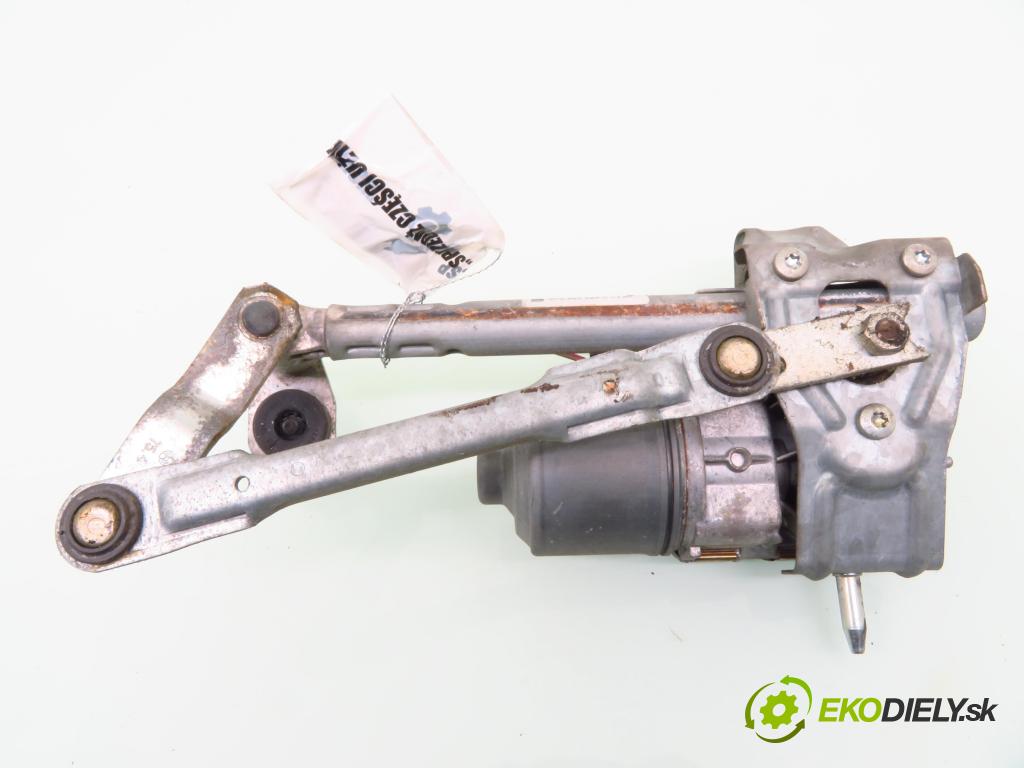 SEAT ALTEA (5P1) MINIVAN 2004 75,00 1.6 102 1595,00 Motorček stieračov 5P0955024C ; 0390241759 ; 3397020646