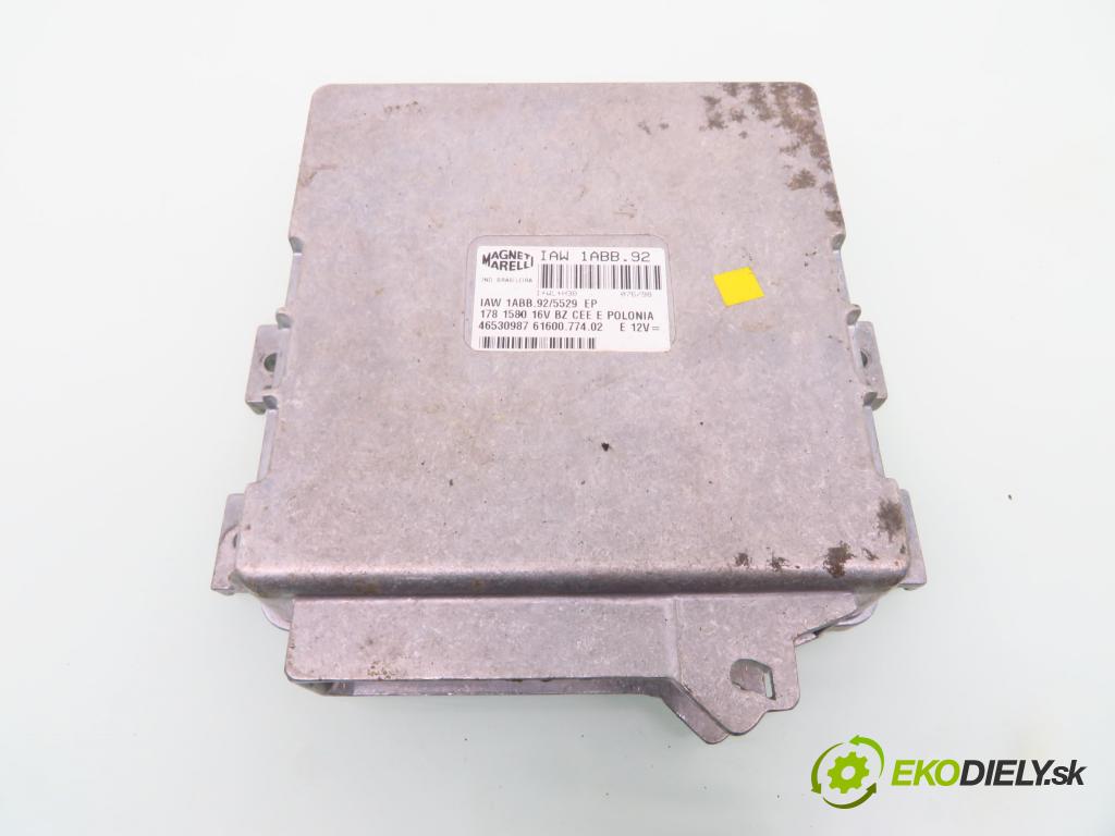 FIAT SIENA (178_) / ALBEA SEDAN 1998 74,00 1.6 16V 101 - 178 B3.000 1581,00 řídící jednotka motora IAW1ABB92 ; 46530987 ; 6160077402