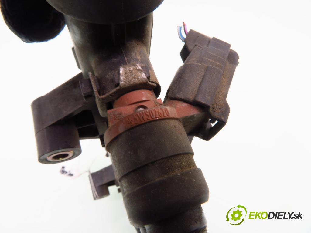 SKODA FABIA I (6Y2) HB 2001 50,00 1.4 - AME 1397,00 Lišta vstrekovacia 047906031C ; 5WS02620 (Vstrekovacie lišty)