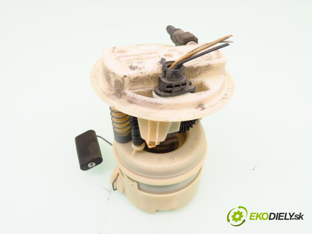 RENAULT CLIO II (BB_, CB_) HB 2001 43,00 1.2 8V 58 - D7F 726 1149,00 pumpa paliva 8200112805 ; 09746659901