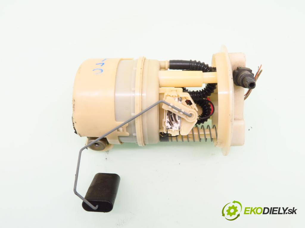 RENAULT CLIO II (BB_, CB_) HB 2001 43,00 1.2 8V 58 - D7F 726 1149,00 pumpa paliva 8200112805 ; 09746659901