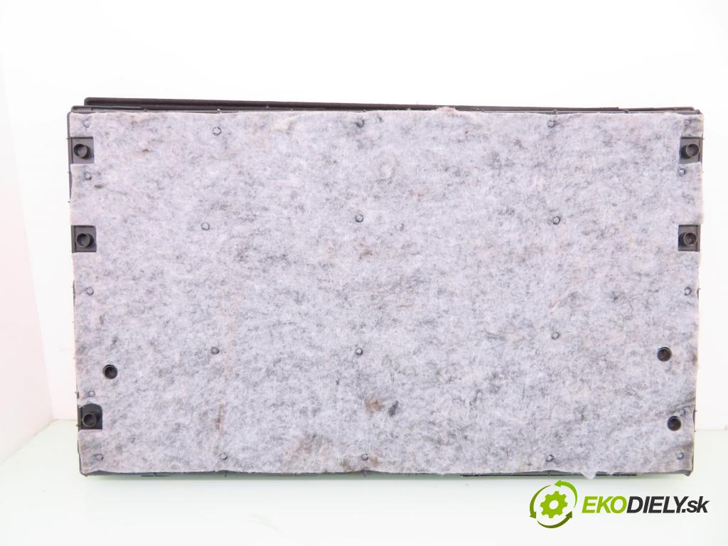 HYUNDAI i30 (GD) KOMBI 2011 0,00 1.6 16V Flex - G4FC 1591,00 krytina kufor / doska 85710A6500