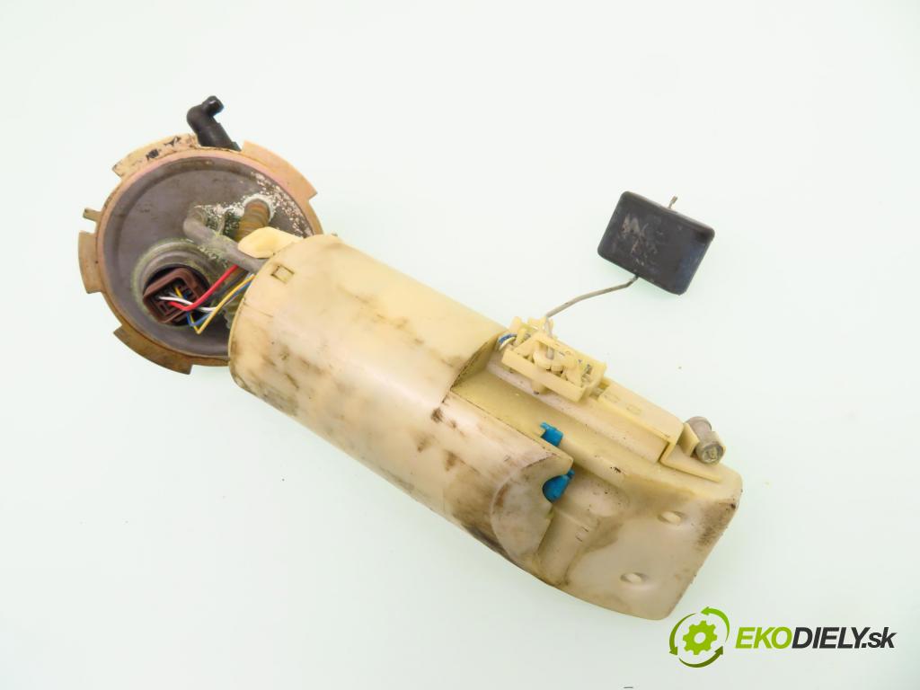 DAEWOO LANOS (KLAT) SEDAN 1998 73,00 1.5 16V - A15DMS 1498,00 Pumpa paliva 