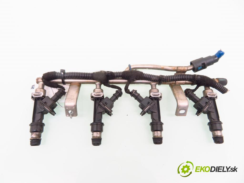 OPEL ASTRA H (A04) HB 2005 77,00 1.6 - Z 16 XEP 1598,00 Lišta vstrekovacia 25343299 (Vstrekovacie lišty)