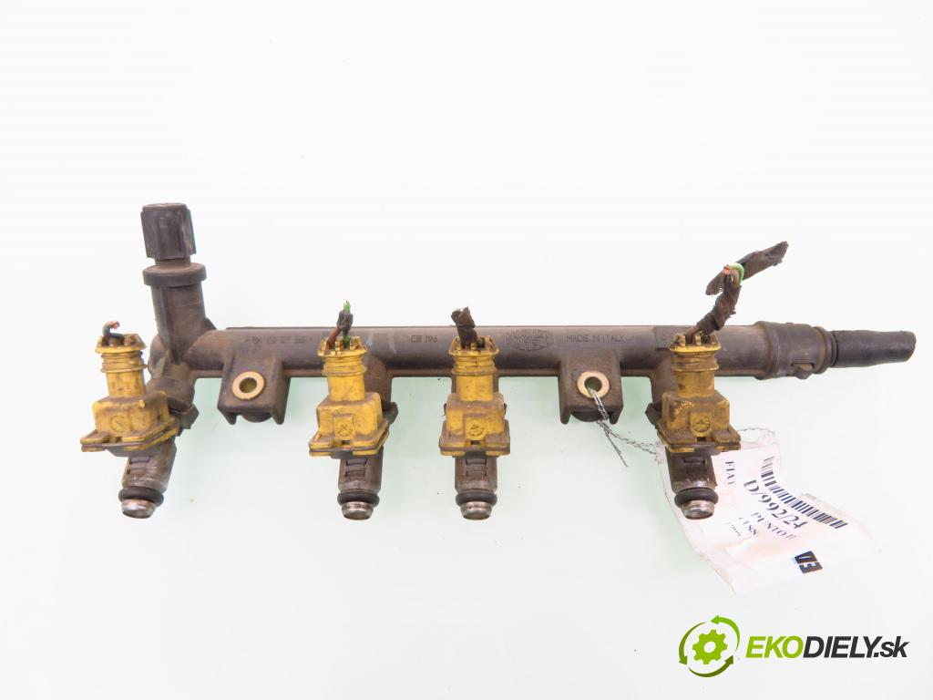 FIAT PUNTO (188_) HB 1999 44,00 1.2 Bifuel - 188 A4.000 1242,00 Lišta vstrekovacia 032031A ; 3219018301 (Vstrekovacie lišty)