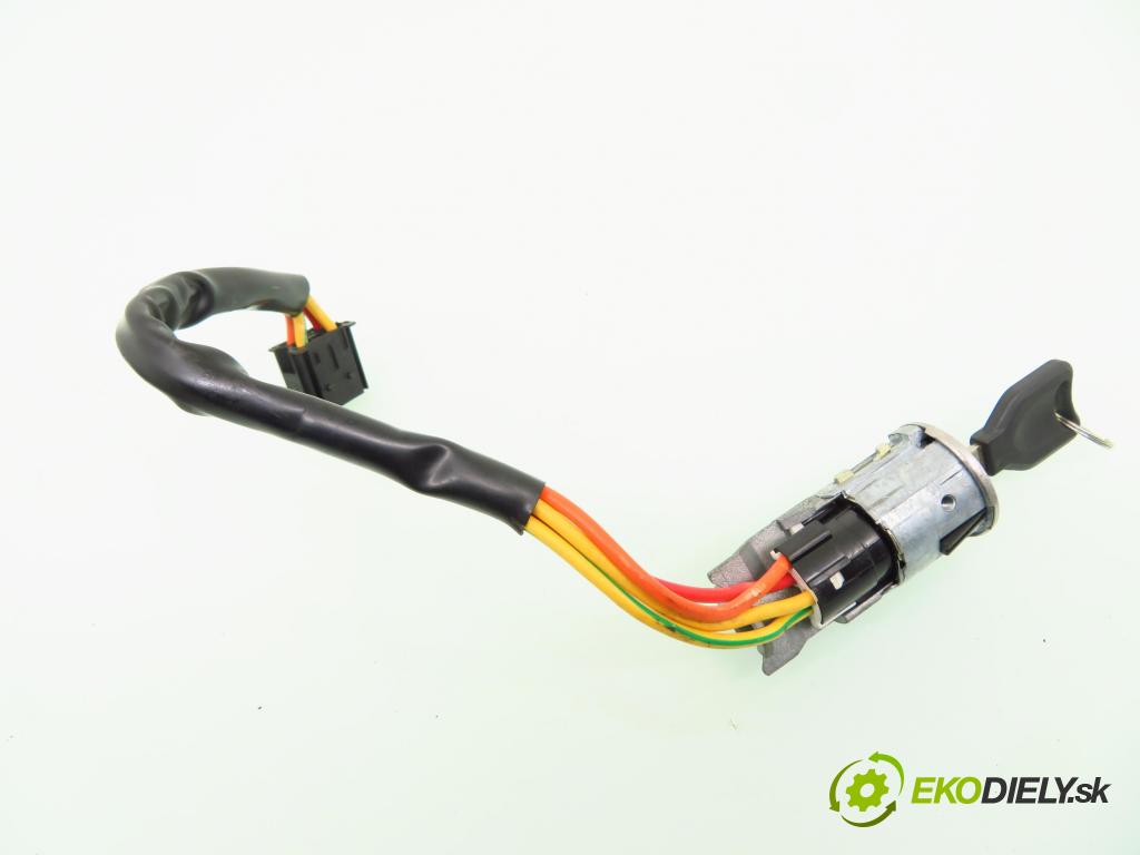 RENAULT SCENIC I (JA0/1_) MINIVAN 2000 79,00 1.6 - K4M 700 1598,00 spinačka  (Spínacie skrinky a kľúče)