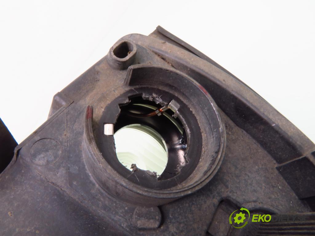 VW SHARAN (7M8, 7M9, 7M6) MINIVAN 2001 85,00 1.9 TDI PD 115 - AUY 1896,00 Svetlo LP 0301182271 ; 7M3941015S ; 7M3907391