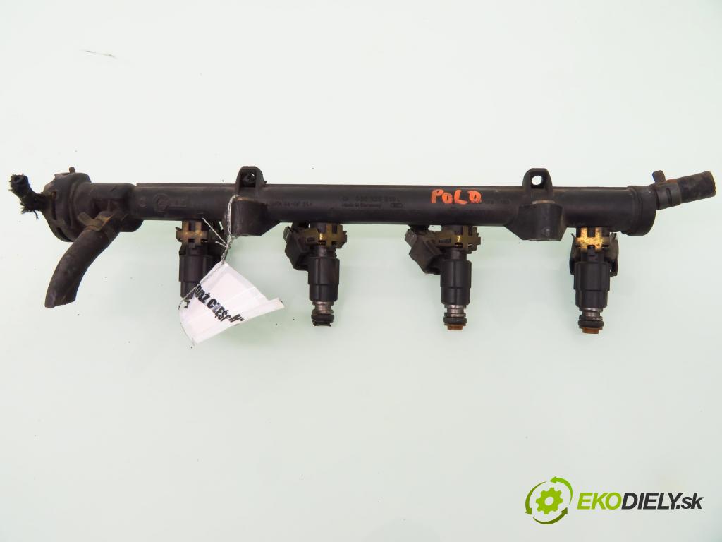 VW POLO Variant (6V5) KOMBI 1999 44,00 1.4 - AKK 1390,00 lišta vstřikovací 0280155731 ; 030906031E (Vstřikovací lišta)