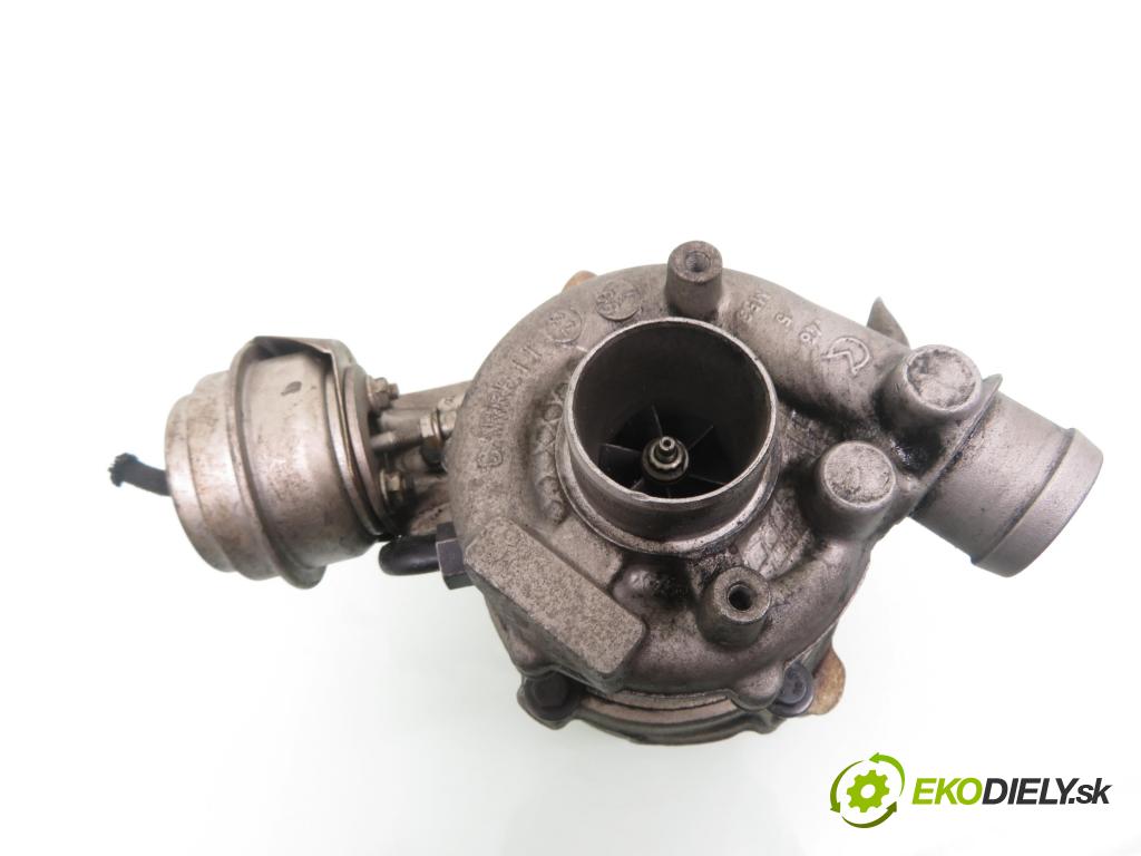 AUDI A4 Avant (8D5, B5) KOMBI 1999 81,00 1.9 TDI - AVG 1896,00 RYCHLONABÍJEČKA: 028145702H (Turbodúchadla (kompletní))