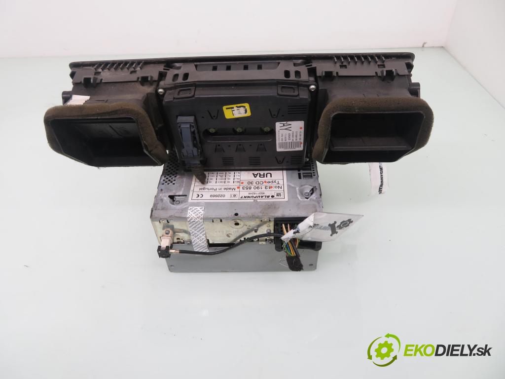 OPEL VECTRA C (Z02) LIFTBACK 2006 110,00 1.9 CDTI - Z 19 DTH 1910,00 RADIO CD 13190853 ; CD30 ; 13208193
