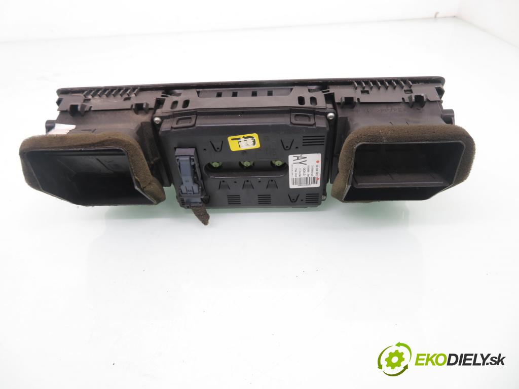 OPEL VECTRA C (Z02) LIFTBACK 2006 110,00 1.9 CDTI - Z 19 DTH 1910,00 RADIO CD 13190853 ; CD30 ; 13208193