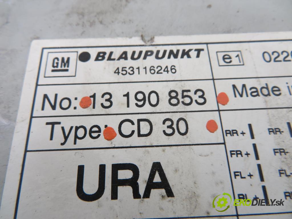OPEL VECTRA C (Z02) LIFTBACK 2006 110,00 1.9 CDTI - Z 19 DTH 1910,00 RADIO CD 13190853 ; CD30 ; 13208193