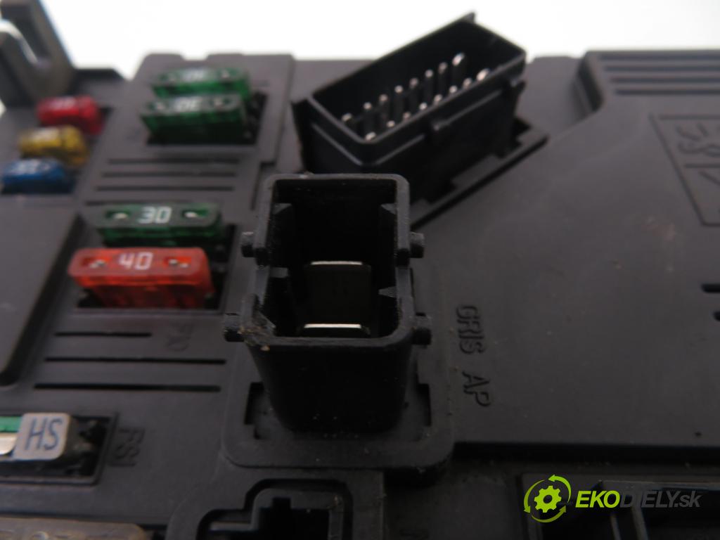 CITROEN XSARA PICASSO (N68) MINIVAN 2003 66,00 2.0 HDi 8V 90 - RHY 1997,00 MODUL BSI S118085320A ; 9649627780