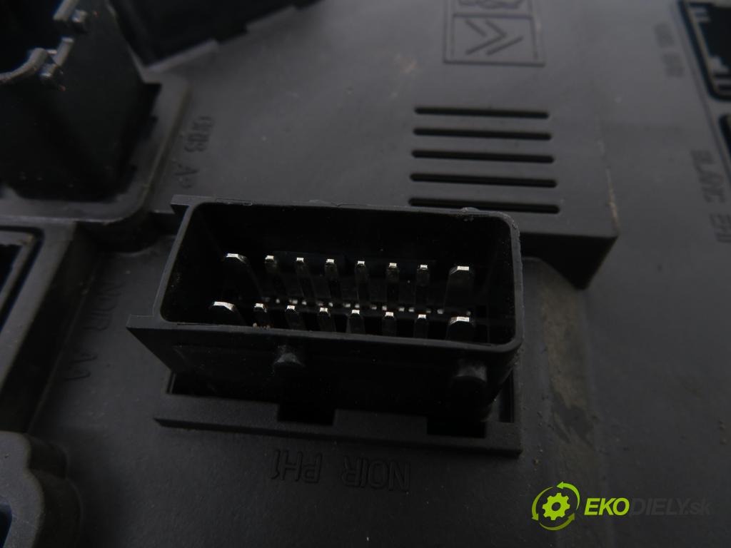 CITROEN XSARA PICASSO (N68) MINIVAN 2003 66,00 2.0 HDi 8V 90 - RHY 1997,00 MODUL BSI S118085320A ; 9649627780