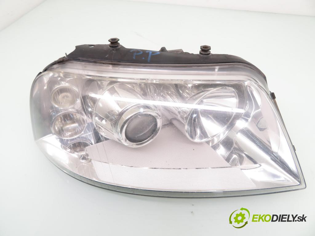 SEAT ALHAMBRA (7V8, 7V9) MINIVAN 1997 85,00 1.9 TDI PD 115 - AUY 1896,00 Svetlo PP 0301182272 ; 7M3941016S ; 1307329068