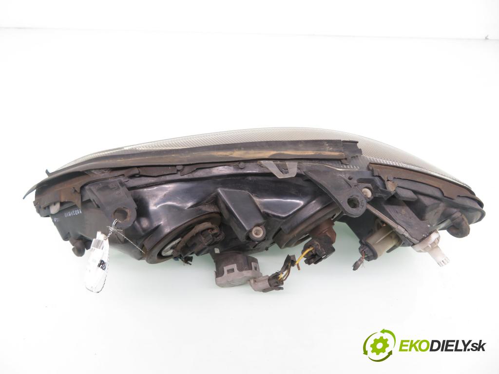 OPEL ASTRA G liftback (T98) HB 1998 74,00 1.6 16V - X 16 XEL 1598,00 Svetlo PP