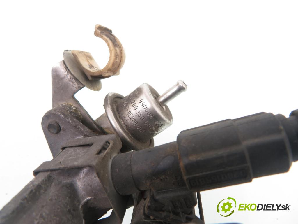 FORD FOCUS (DAW, DBW) HB 2000 85,00 1.8 16V - EYDB 1796,00 lišta vstřikovací 0280155819 ; 988FDA ; 98F9H487GA (Vstřikovací lišta)