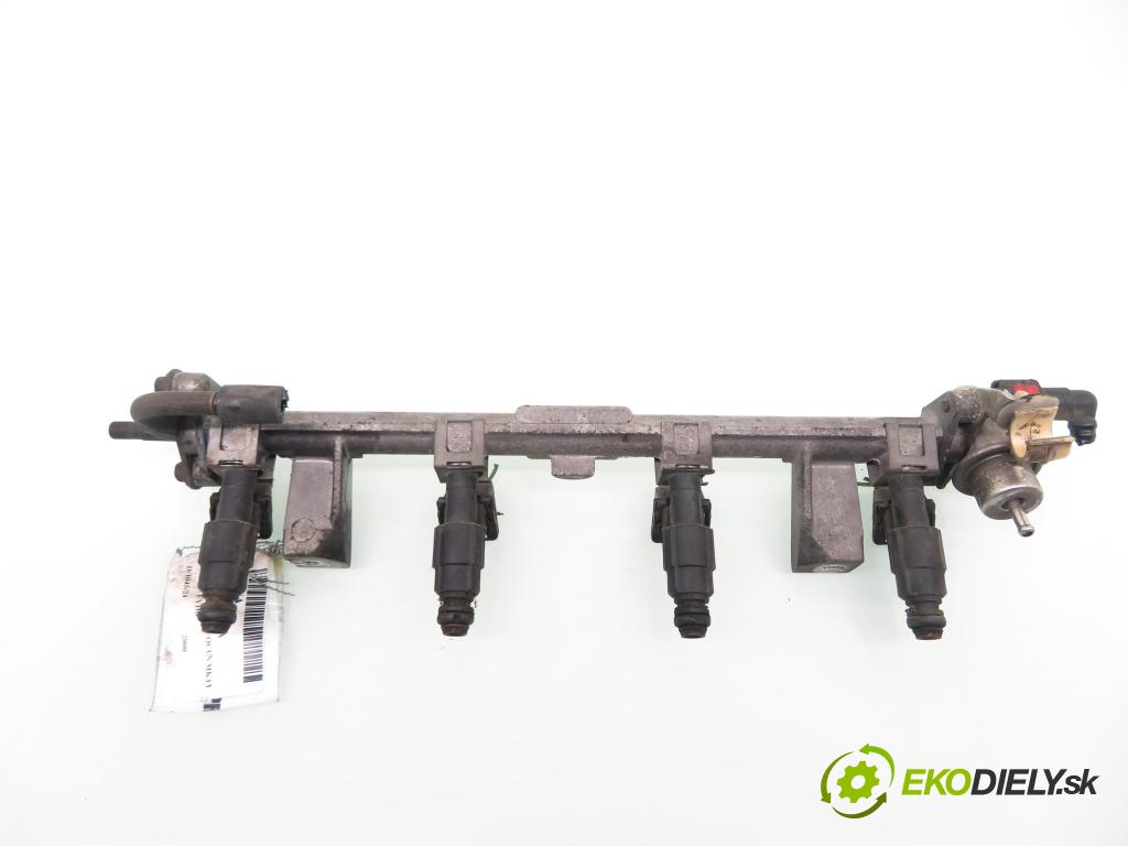 FORD FOCUS (DAW, DBW) HB 2000 85,00 1.8 16V - EYDB 1796,00 lišta vstřikovací 0280155819 ; 988FDA ; 98F9H487GA (Vstřikovací lišta)