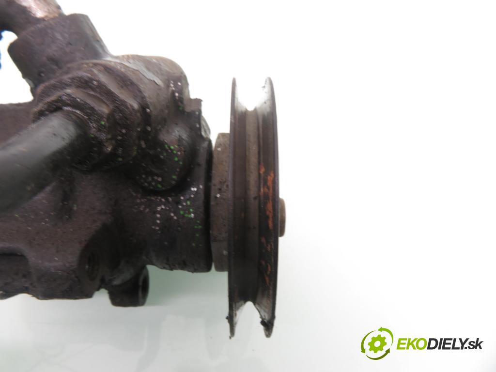 VW JETTA II (19E, 1G2, 165) SEDAN 1986 51,00 1.6 TD - JR 1588,00 Pumpa servočerpadlo 068121031M (Servočerpadlá, pumpy riadenia)