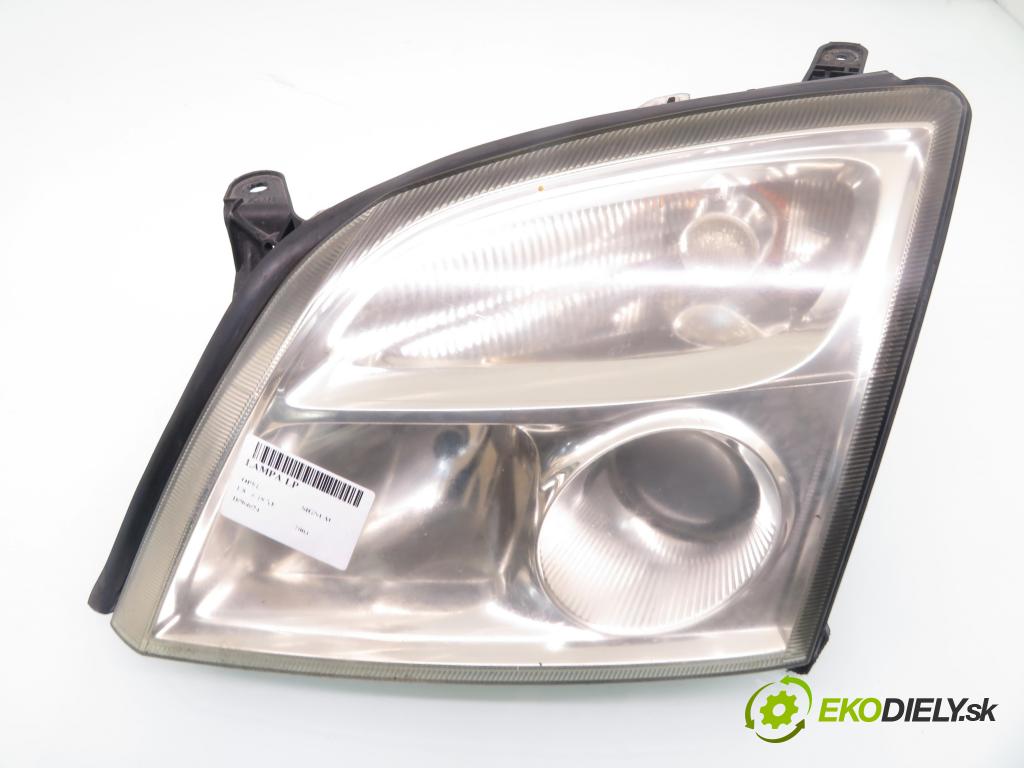 OPEL SIGNUM KOMBI 2003 90,00 1.8 - Z 18 XE 1796,00 světlo LP 15588700