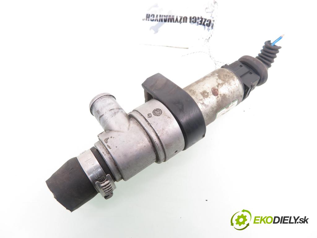 AUDI 80 Avant (8C, B4) KOMBI 1995 85,00 2.0 E - ABK 1984,00 motorek krokový 037906457D (Krokové motorky)