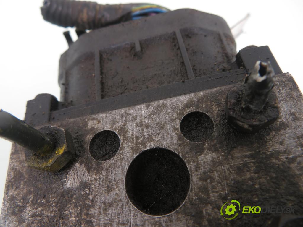 HONDA CIVIC VI Hatchback (EJ, EK) HB 1997 66,00 1.4 i S (EJ9) - D14A4 1396,00 Pumpa ABS 0273004238 ; 0265216493 (Pumpa ABS)