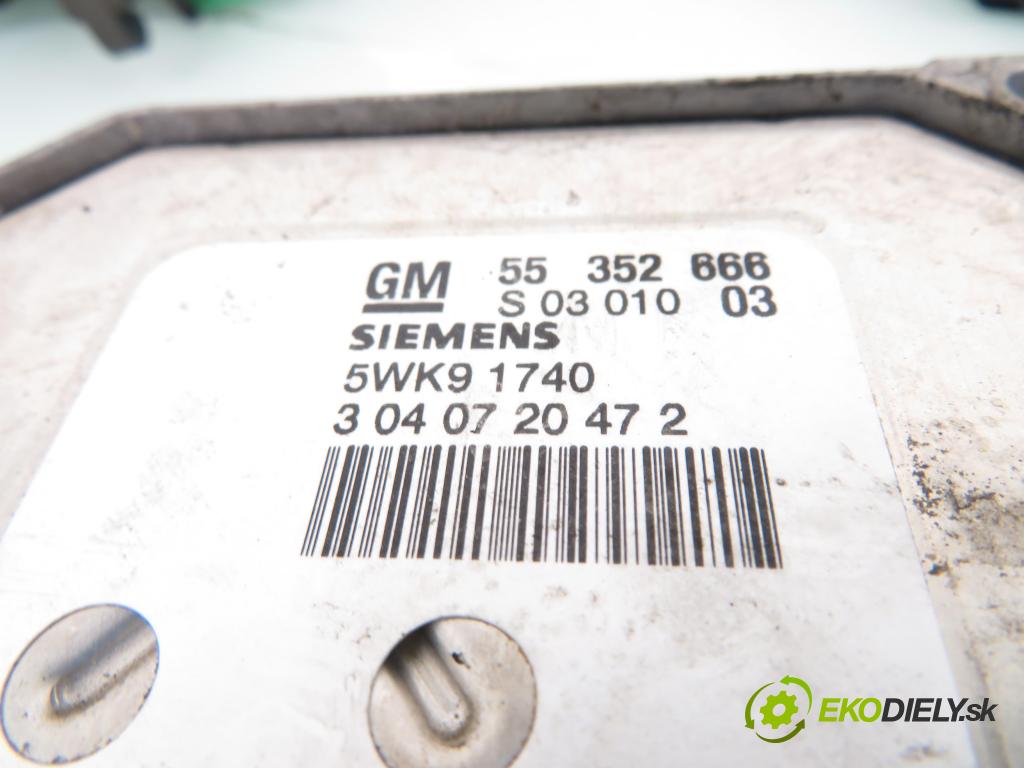 OPEL SIGNUM KOMBI 2003 90,00 1.8 - Z 18 XE 1796,00 spinačka / imobilizéra IMMO / Riadiaca jednotka 55352666 ; 13132473 ; 24443147