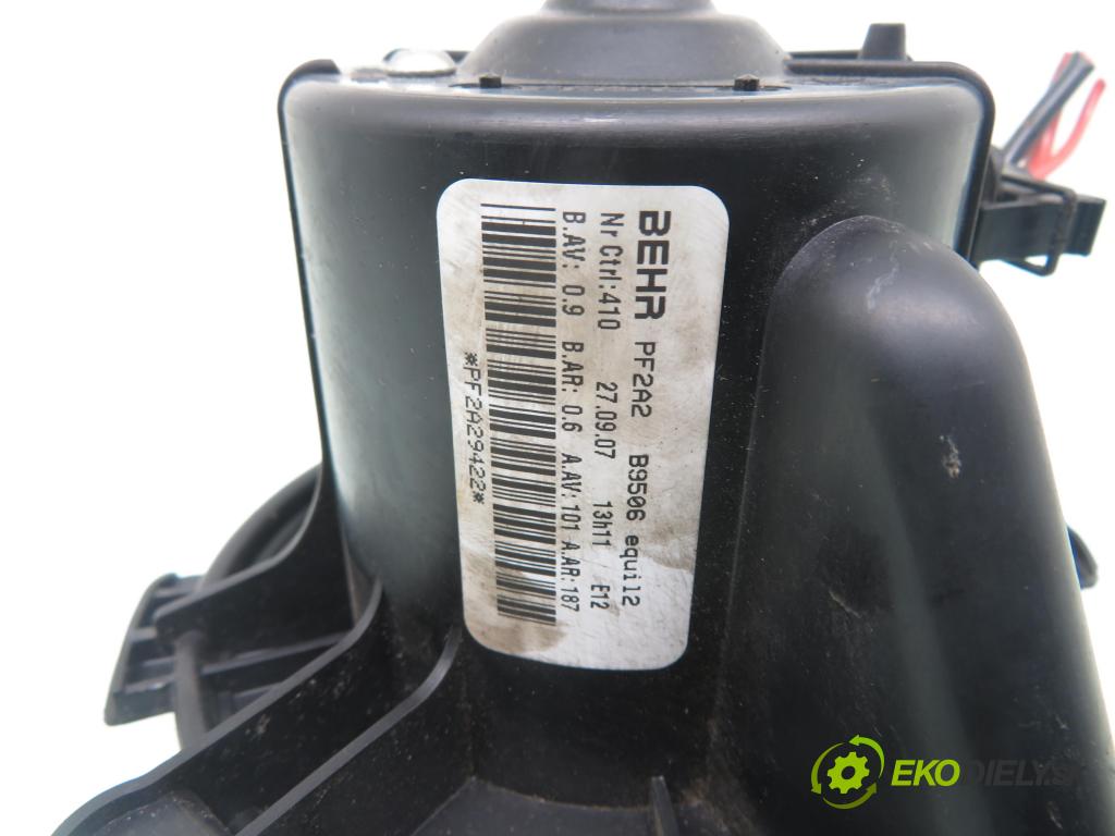PEUGEOT 307 CC (3B) CABRIO 2007 100,00 2.0 HDi 135 - RHR (DW10BTED4) 1997,00 Ventilátor vetráku B9506