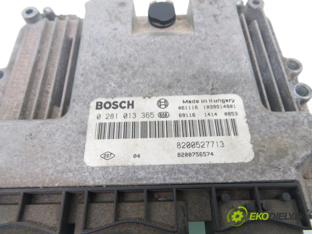 RENAULT MASTER II Skrzynia (FD) FURGON 2006 88,00 2.5 dCi 120 - G9U 650 2464,00 řídící jednotka motora 0281013365