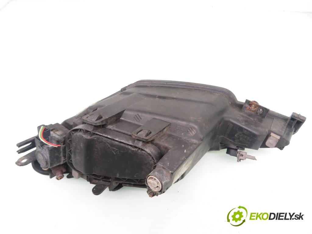 PEUGEOT 206 liftback (2A/C) HB 2003 55,00 1.4 75 - KFW 1360,00 Svetlo PP 89002772