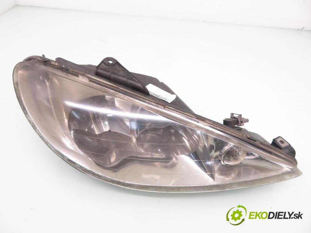PEUGEOT 206 liftback (2A/C) HB 2003 55,00 1.4 75 - KFW 1360,00 Svetlo PP 89002772