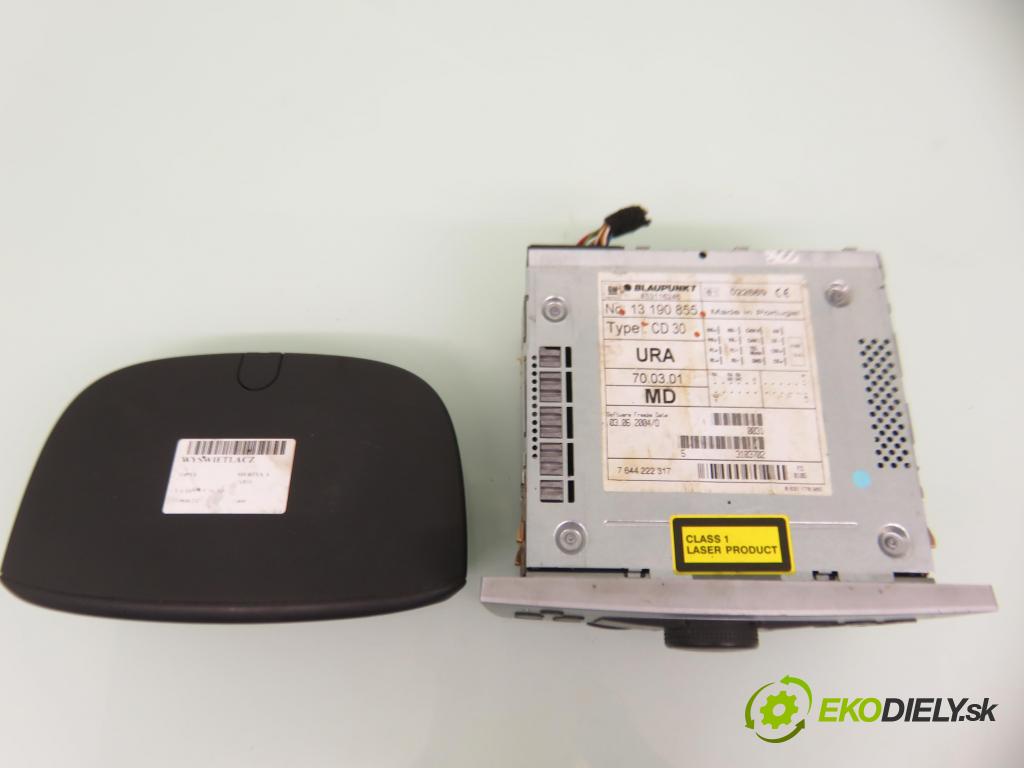 OPEL MERIVA A nadwozie wielkoprzestrzenne (MPV) (X03) MINIVAN 2000 74,00 1.6 16V - Z 16 XE 1598,00 RADIO CD 13190855 ; CD30 ; 13156841