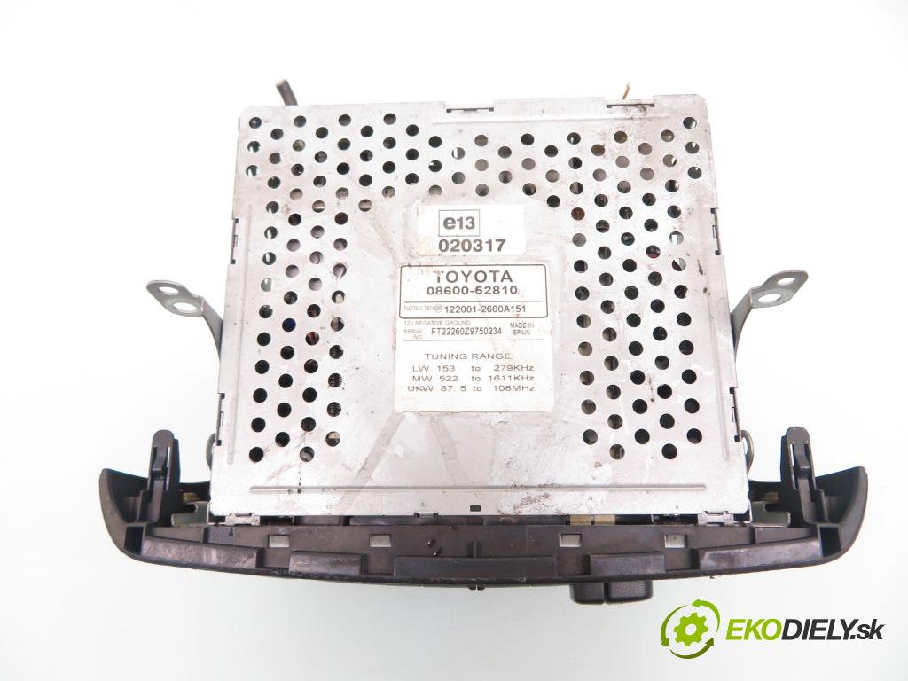 TOYOTA YARIS (_P1_) HB 1999 50,00 1.0 VVT- i 68 - 1SZ-FE 998,00 RADIO Modul 0860052810 ; 1220012600A151