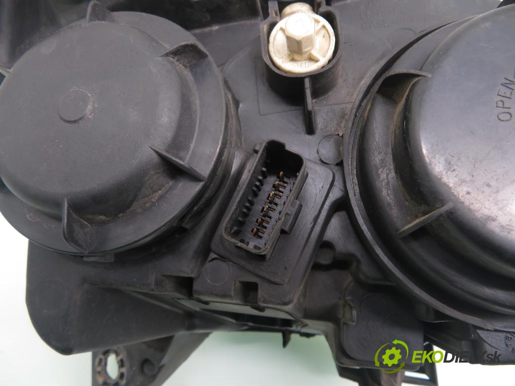 CITROEN C5 I (DC_) LIFTBACK 2003 85,00 1.8 16V (DC6FZB, DC6FZE) - 6FZ (EW7J4) 1749,00 Svetlo LP