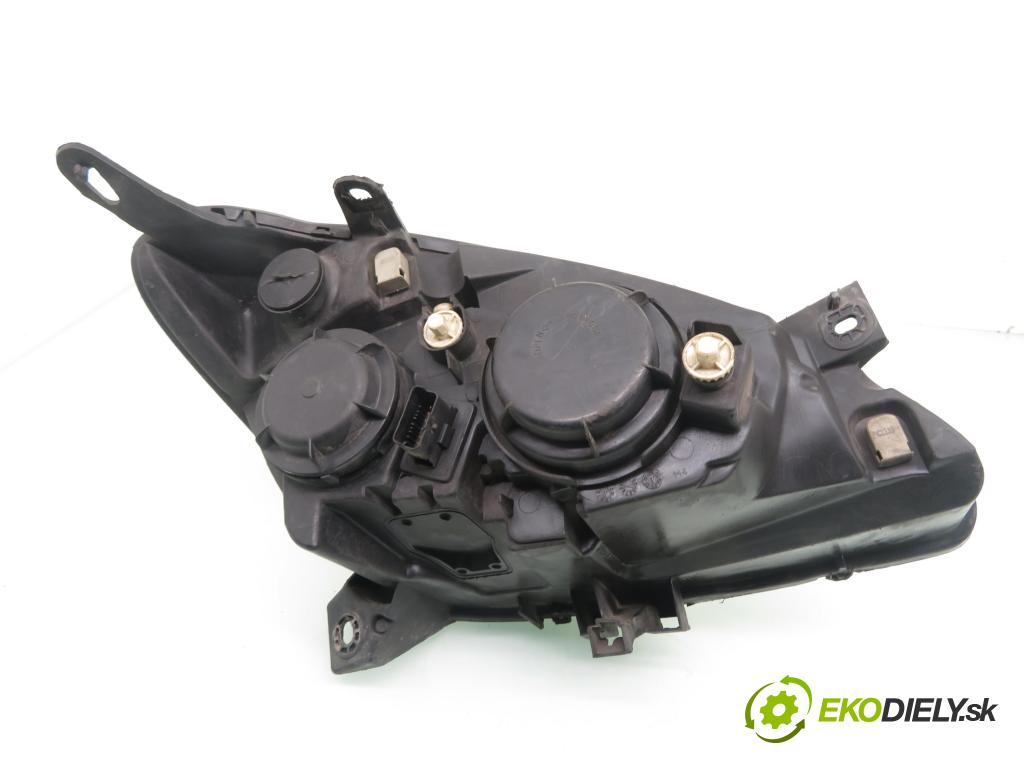 CITROEN C5 I (DC_) LIFTBACK 2003 85,00 1.8 16V (DC6FZB, DC6FZE) - 6FZ (EW7J4) 1749,00 Svetlo LP