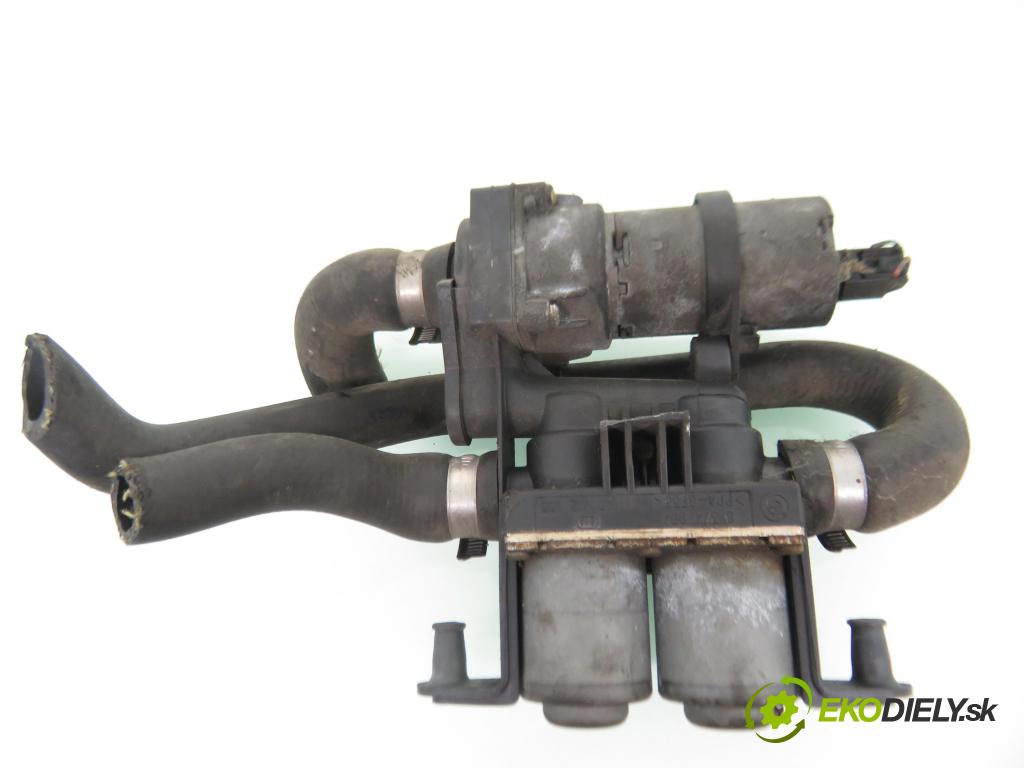 BMW 5 (E39) SEDAN 1997 110,00 520 i 150 - M52 B20 (206S3) 1991,00 ELEKTROVENTIL: vody 8374994 ; 1147412135 ; 0392020041